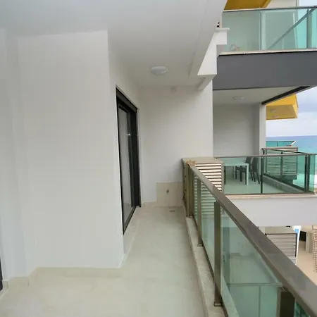 דירה Tower Sea View 47 *